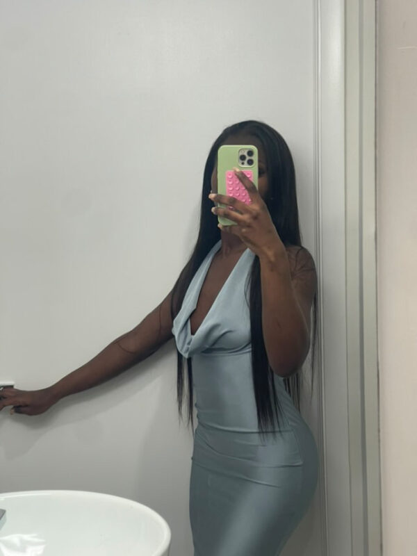 NAYA GREY – Image 3